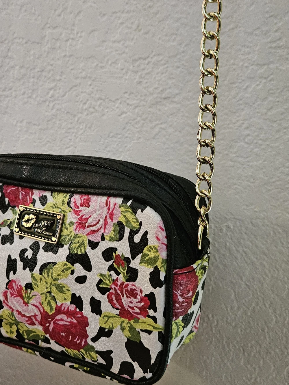 Luv Betsey Johnson Cheetah Rose Floral Crossbody Bag Like New